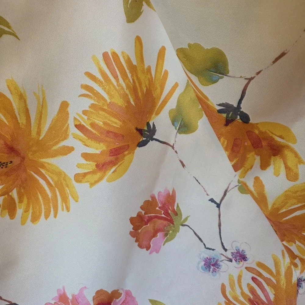 Printed‎ Fabric Tablecloth White Floral Print 60
